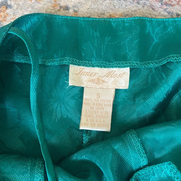 Vintage Jade Green Jewel Toned Satin Slip Small - Picture 6 of 7